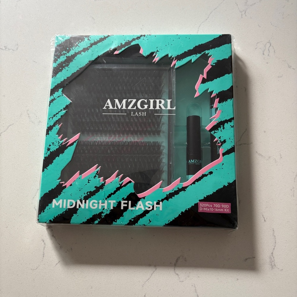 320 pcs Midnight Flash Lash Kit - Black